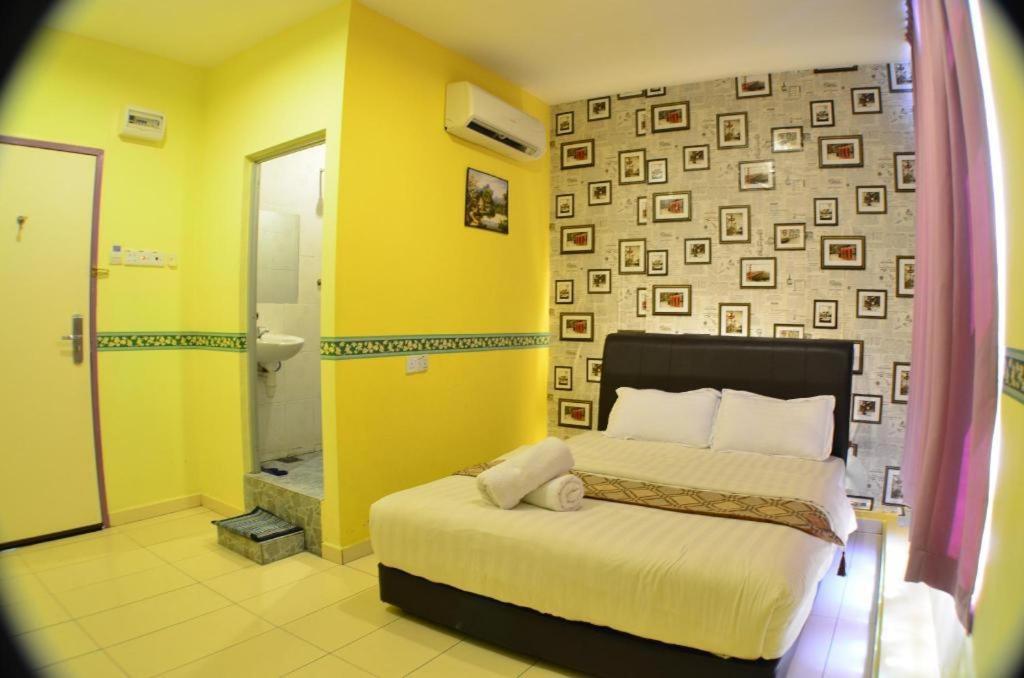 קואלה לומפור Hotel Zamburger Sungai Besi מראה חיצוני תמונה