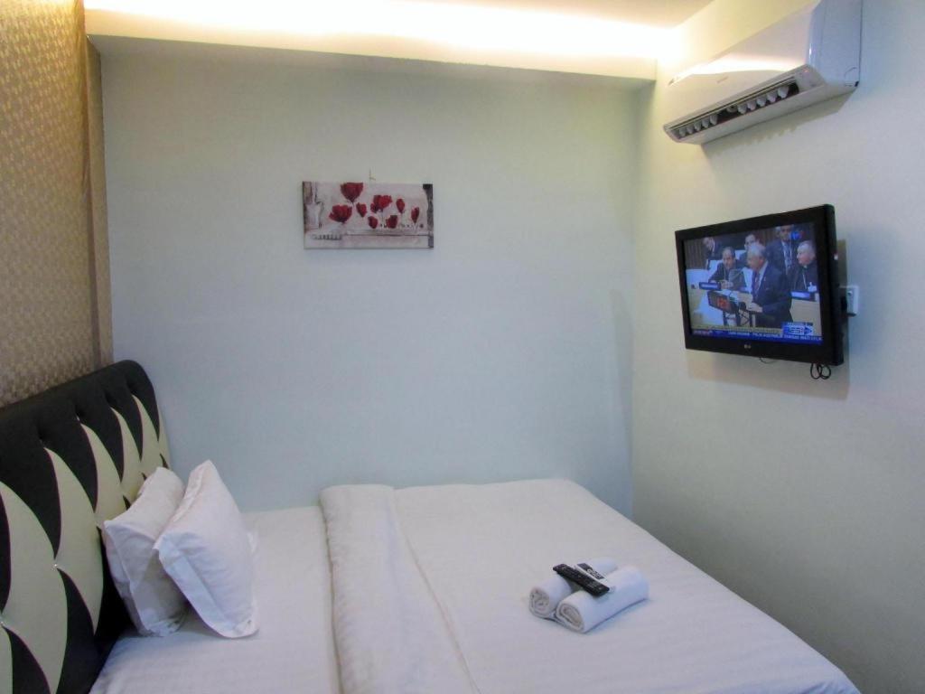 קואלה לומפור Hotel Zamburger Sungai Besi מראה חיצוני תמונה