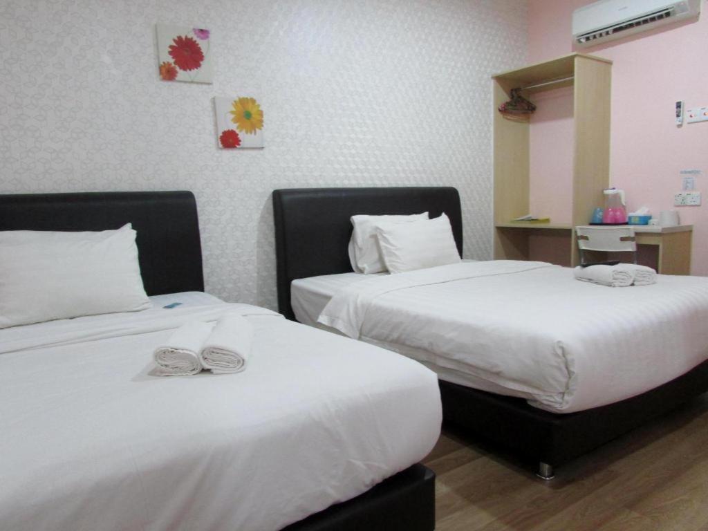 קואלה לומפור Hotel Zamburger Sungai Besi מראה חיצוני תמונה