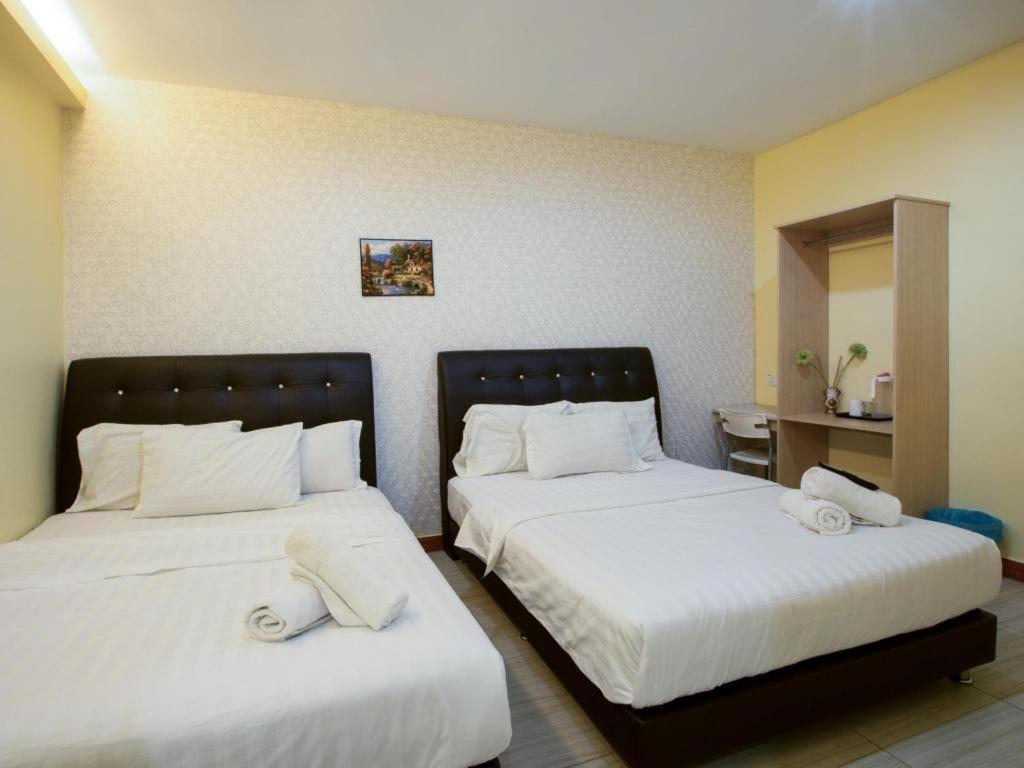קואלה לומפור Hotel Zamburger Sungai Besi מראה חיצוני תמונה